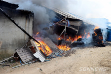 【시사】<사고> 태안 젖소농장서 화재...2000만원 피해