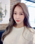 한지은, SNS를 통해 5일 일상공개 “- 흘러가는 시간은 잡을수없지만,...”