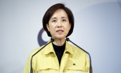 초등학교 1~2학년, EBS 2TV 통해 수업…스마트기기 활용 없어