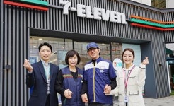 3강 올라탄 세븐일레븐, 업계 선두 노린다