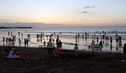 [오늘경제 날씨] 더위 정점 찍었나…서울 35도·새만금 33도