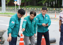 김운남 고양특례시의장, 대화동 땅꺼짐 현장 긴급 방문