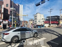 [현장] 정적만 흐르는 한남2구역...총회 가서 봅시다