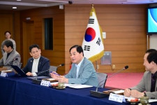 집에서도 이어지는 치료와 돌봄…김천시, 촘촘한 의료 안전망 만든다