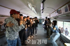 천안시, 레트로 낭만열차 연계 시티투어 운영…전통·자연 관광 매력 선보여