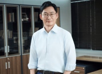 [이슈] 13만 가구 지키는 ADT캡스…SK쉴더스, 보안 넘어 돌봄까지