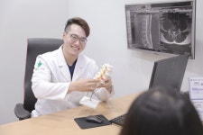 일자목, 거북목 방치하면 목디스크로 이어져
