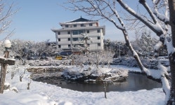 [여행] 속초 척산온천지구... 설악산 감상하며 ‘겨울 신선놀음’