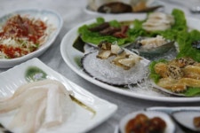 [여행] 물메기, 굴… 겨울 해산물의 향연, 통영 별미여행