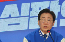 [4‧10총선] 이재명, 법원 출석 뒤 용산서 선거운동 마무리…정권심판론 부각