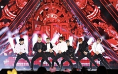 BTS 부산공연 불법 숙박 '철퇴'…징역 2년·벌금 2000만원 ↓