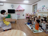 거창한 이야기할머니 활동 시작