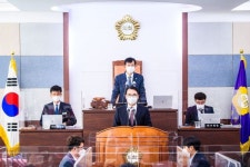 장충남 군수 시정 연설 통해 내년도 군정 방향 밝혀
