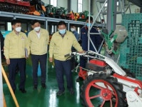 조근제 함안군수, 농기계임대사업소 방문 점검