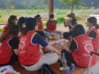 창원시, 자원봉사자와 함께하는 북면 수변생태공원 환경정화 활동