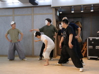 [Review] 현실과 비현실 사이의 줄타기, 딴소리 판