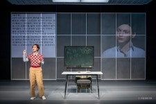 [Opinion] 인간 소설가로 생존하기 - SF 연극 거의 인간 ① [공연]