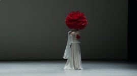 [Opinion] 읊은 시들도 흩어져 잃어버릴까 [공연]