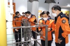 박남춘 인천시장, 인천국민안전체험관에서 안전교육 받아