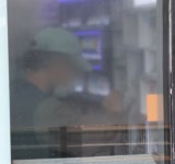 입법조사처 편의점 불투명 시트지, 안전 위협… 제거해야