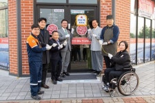 광양제철소, 무장애 도시 만들기 경사로 현판식