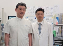 NES 한국지부 부회장 백승태한의원 백승태 한의학 박사, NES 일본 회장 사카다 박사 이명센터 방문