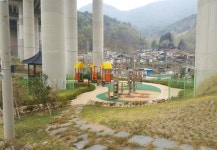 한국도로공사,  교량 하부를 주민생활공간으로. 