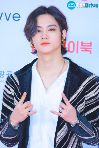 [D포토] 갓세븐(GOT7) JB(제이비), 담담한 시선으로 응시 (2019 SBS 가요대전 레드카펫)