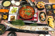 제철 맞은 제주 갈치조림 맛집, ‘표선행복한식당’에서 푸짐하게