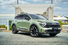 스포티지, 펑키한 롱바디 스타일 호주 전용 모델 공개