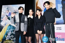 [D포토] 술 냄새 나는 조선 드라마 꽃 피면 달 생각하고 