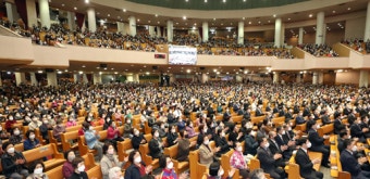 부활절 맞아 文 대통령 축전, 尹 당선인 직접 참석..방문 시간은?