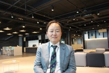 [Press Vision] (주)제우스 화성 신공장 이전 완료, 산업용 로봇 부문 성과 가시화