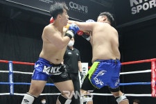 [맥스FC 퍼스트리그 17] 장범석, 이효준에 판정승…장동민은 1R TKO승