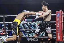 [R5포토] 8연승 7KO 나지미디노프의 초고속 스트레이트