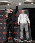 세라에미르틸리 | 테세이라가 새 상대와 'UFC 라헤급 챔프전'을 치르지 않는 이유
