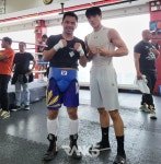 [포토] 필리핀 복싱 영웅 매니 파퀴아오와 훈련을 소화한 송찬호