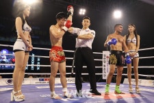 [포토] 2023 KBA 코리아 그랑프리 킥복싱 65kg 권선호(청주 팀버팔로) vs 베다트(광주 최고짐)