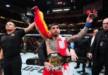 15승 무패 일리아 토푸리아의 쿠데타 성공, 알렉산더 볼카노프스키 UFC 페더급 왕좌에서 내려와