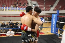 [현장 포토] 킥복싱 이은우 vs 이재진 ...2025 복싱 및 킥복싱 콜라보 대회
