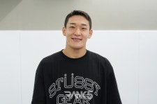 정찬성이 추천하고 데이나 화이트가 발탁한 한국인 파이터 6월 8일 UFC 데뷔전…유주상 3년 안에 챔피언 된다