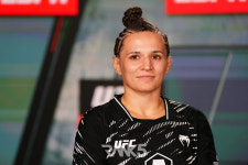 마테우슈 감롯, 레슬링 앞세워 UFC 8승 신고...메이시 바버, 건강 악화로 메인 이벤트는 취소