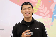 'UFC 데뷔전 승리' 고석현 