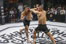 [현장 포토] 수원 팀 더블에스의 희망 아사드벡, 아슬아슬 카운터 펀치 적중…링챔피언십 06