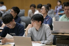 [한반도, 사회적경제와 함께]②단번도약+사회적경제+한반도 그 결과는?