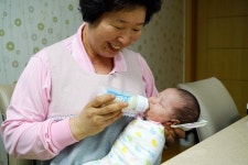 [점프! 강소 사회적경제] ⑥돌봄 서비스로 날마다 선물같은 온기 전해요