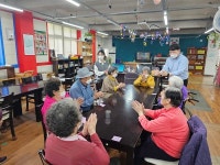 사회적기업 (주)동부케어 주야간보호센터에서 인지활동프로그램 등 재능기부 봉사