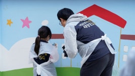 고려저축은행-굿피플, 어린이 교통안전 위한 스쿨존 벽화 봉사활동 진행
