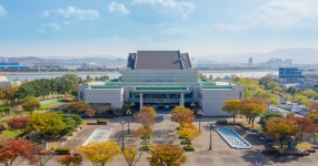 포항문화예술회관 천장 일부 파손... 긴급 보수 나서