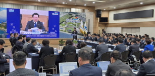 김영록 전남지사 여수 석유화학 위기, 3조6000억 투입 미래 신산업 대전환